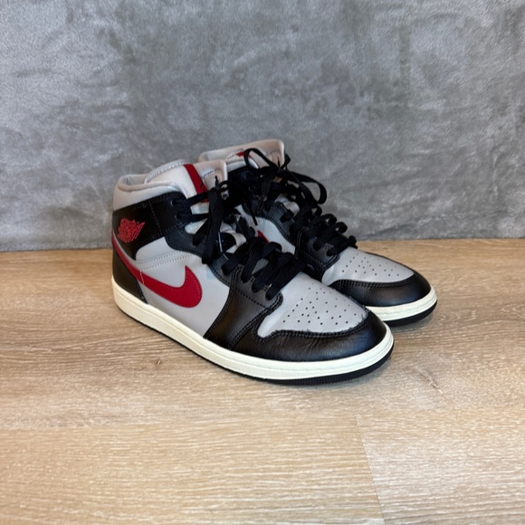 Nike Air Jordan Mid Black Gray Red Sneakers Shoes Women's Size 10